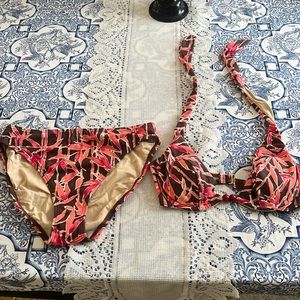 Victoria Secret bikini